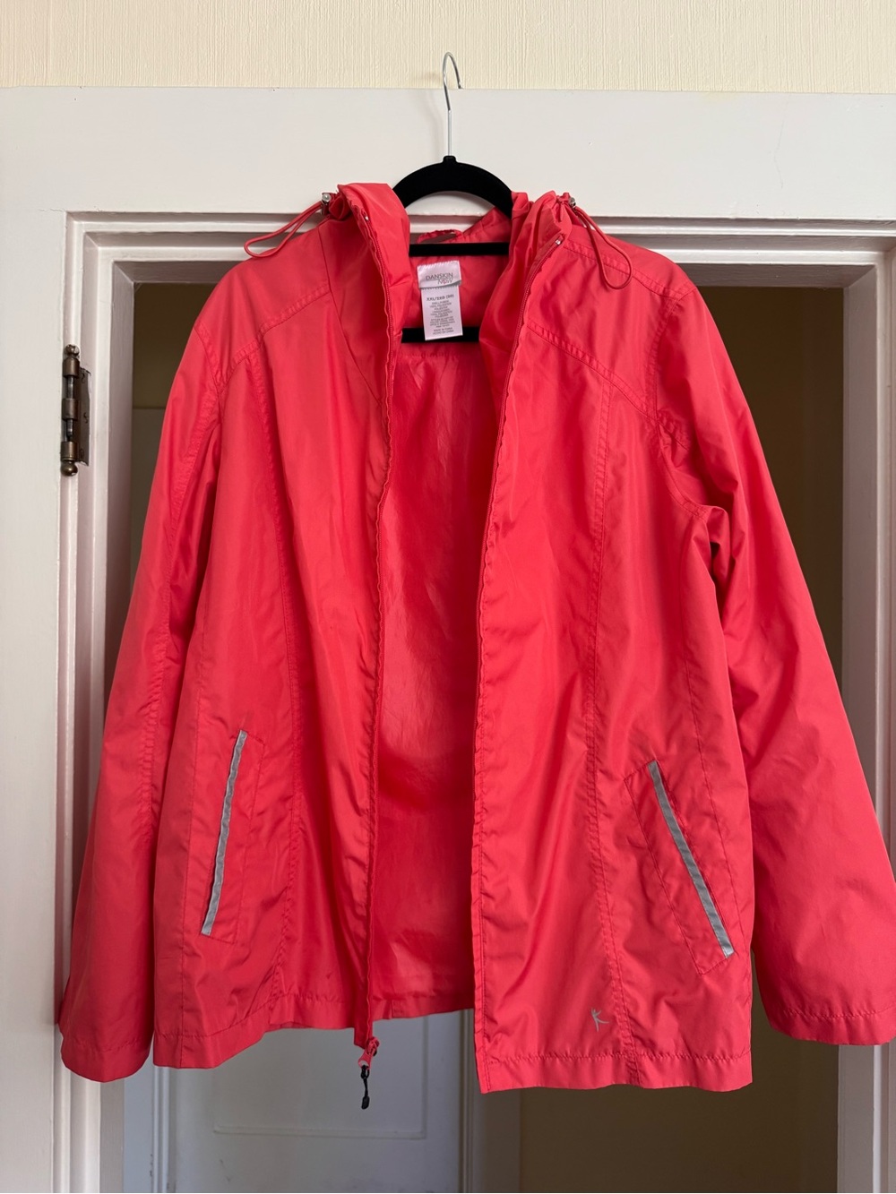Danskin Now Lightweight Coral Windbreaker Jacket